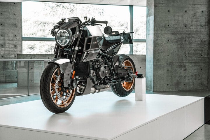 La BRABUS 1300 R Masterpiece Edition