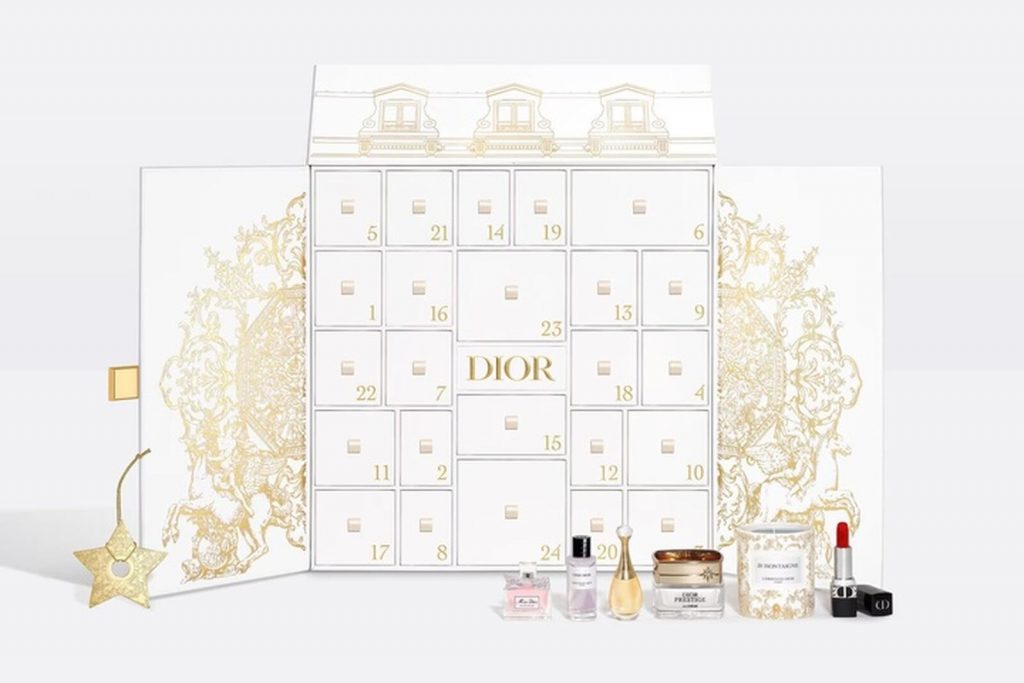 Calendario Dior abierto