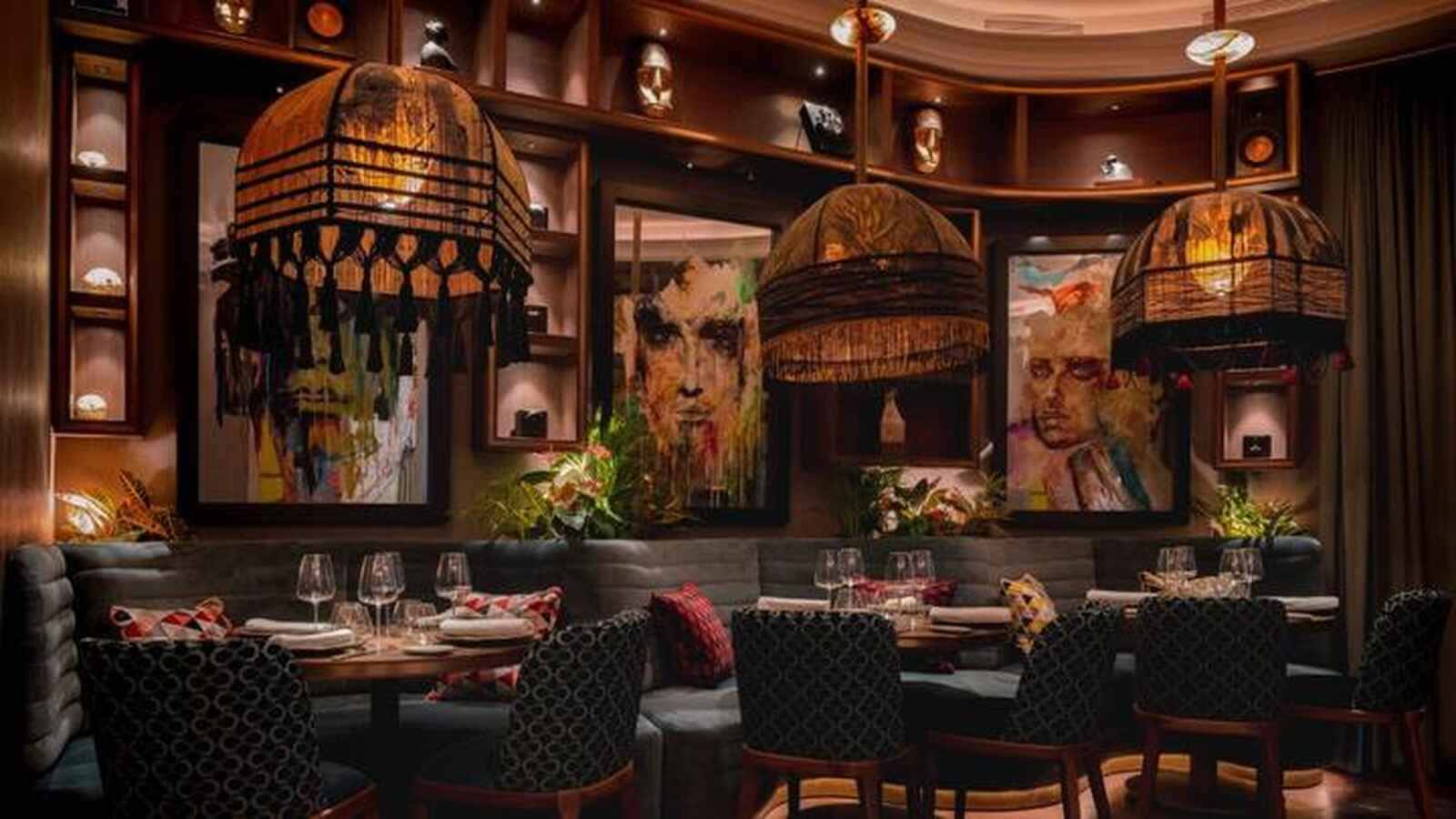Salón restaurante Abya