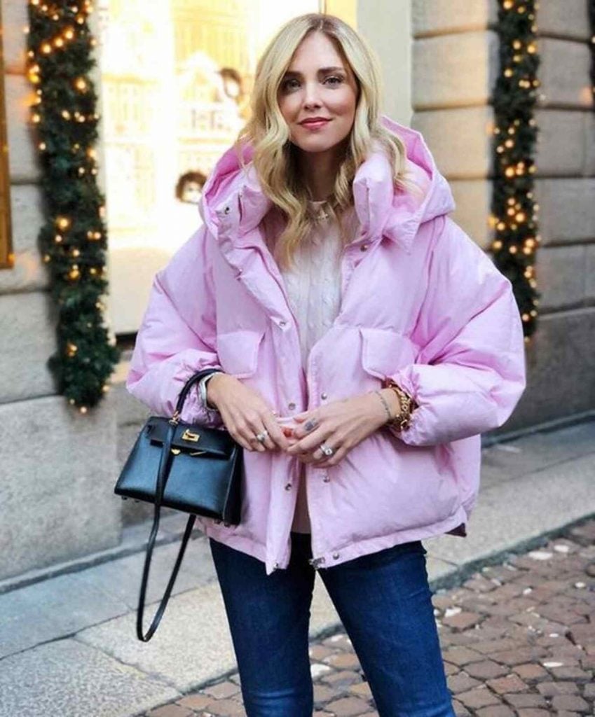 Chiara Ferragni, plumífero rosa