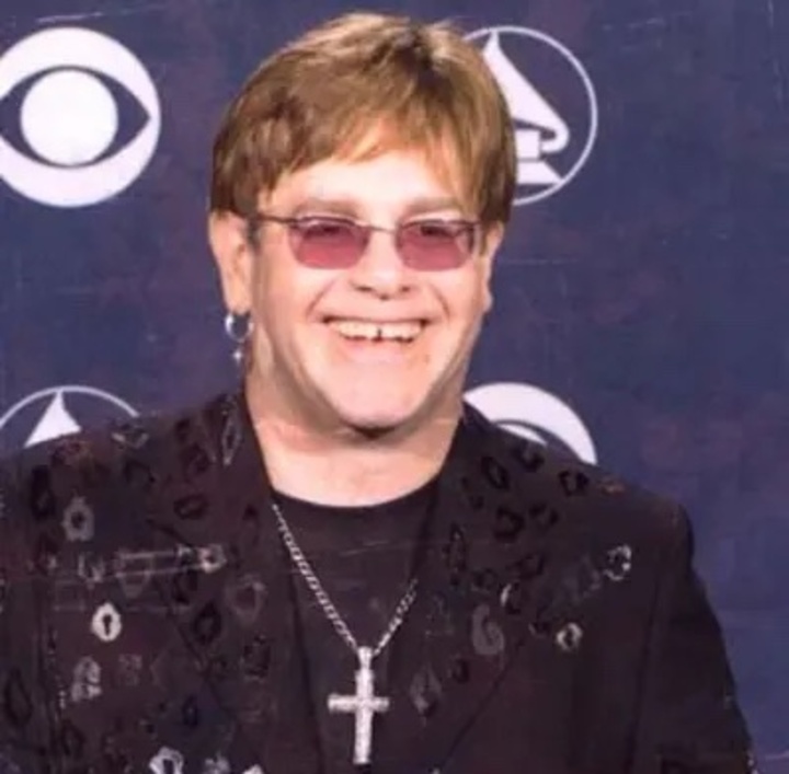 Collar siamantes Elton John