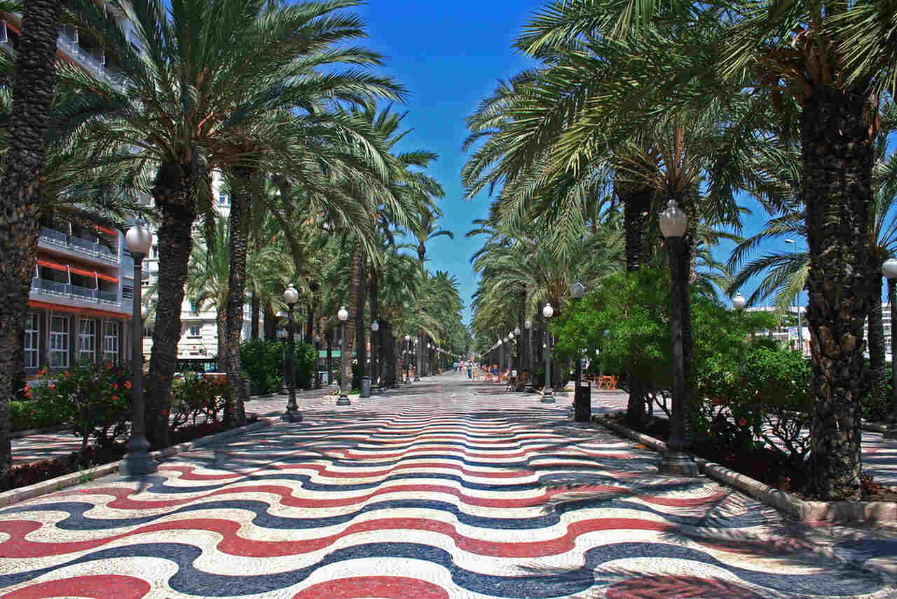 Explanada de Alicante, Calles más bonitas, arquitectura