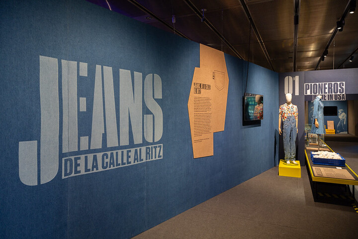 Exposición jeans, Museo del Traje