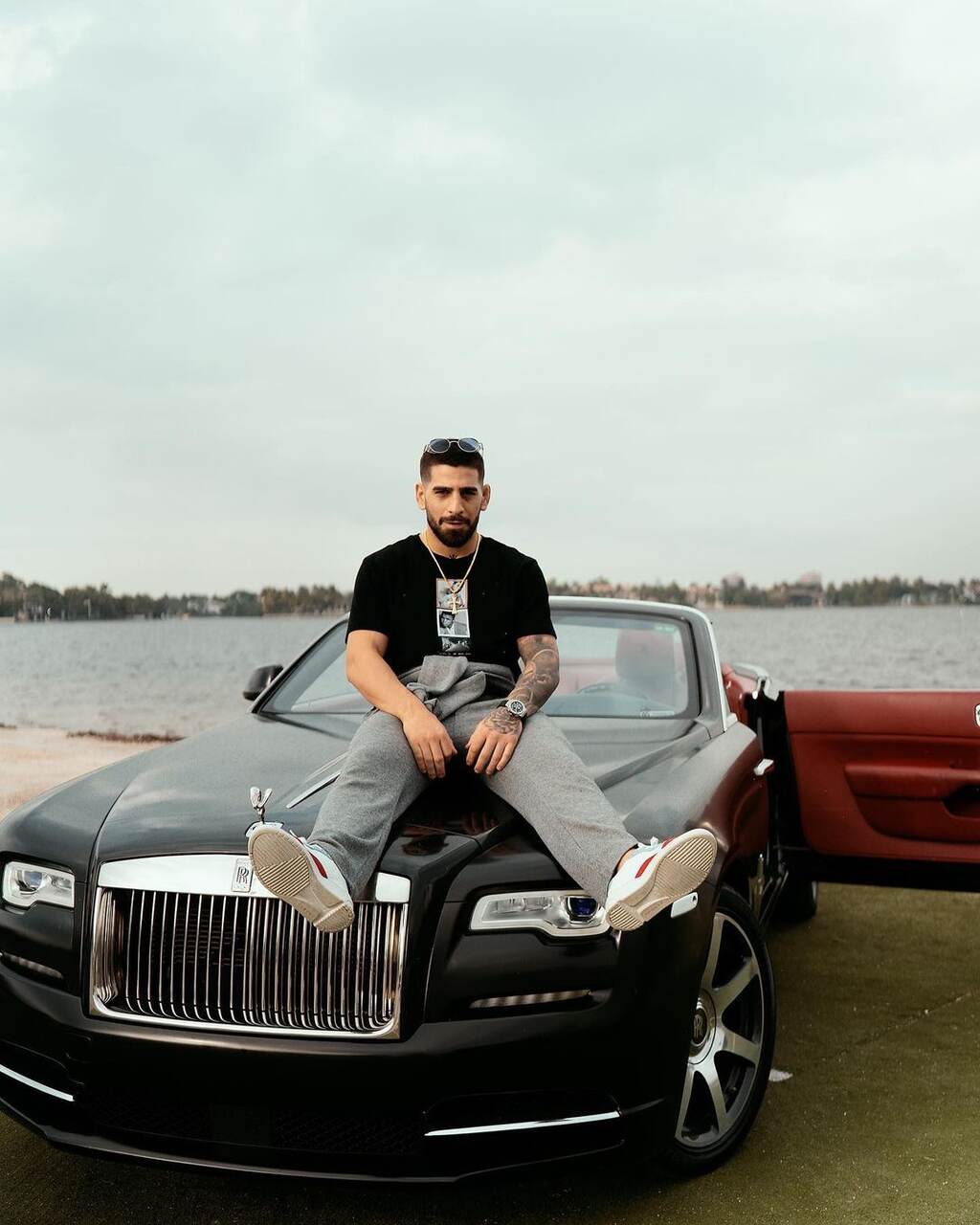 Ilia Topuria, Rolls Royce Wraith