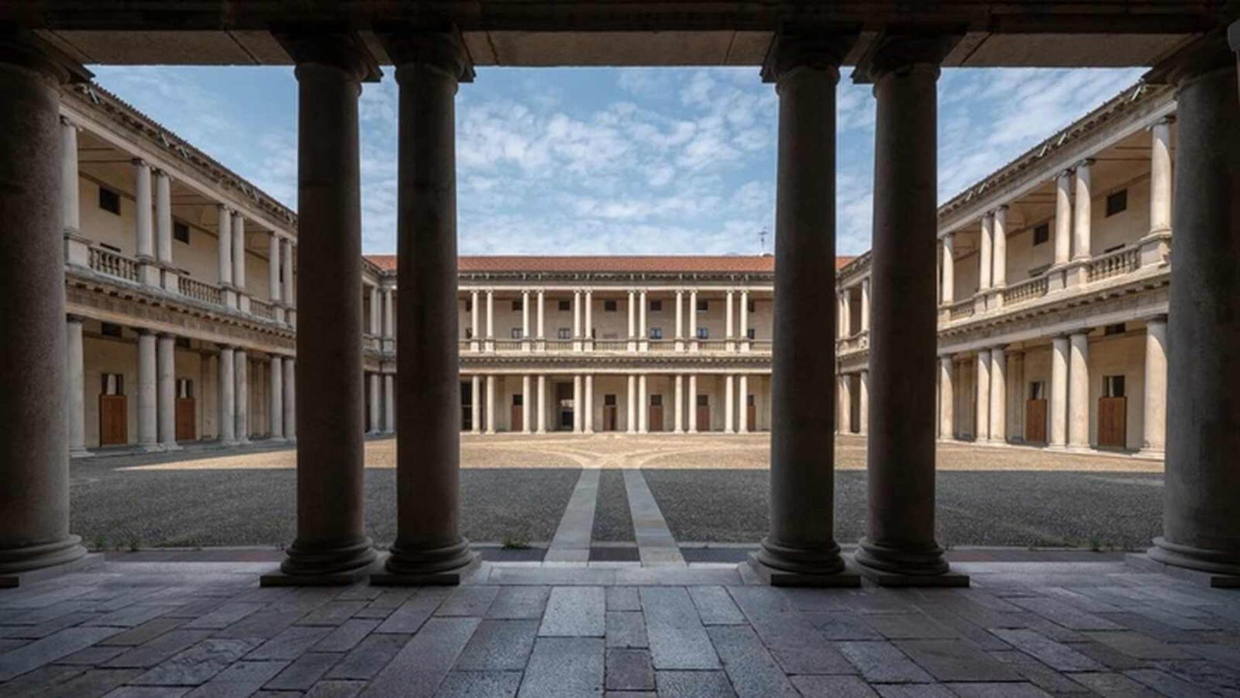 Patio seminario, Hotel Ferragamo