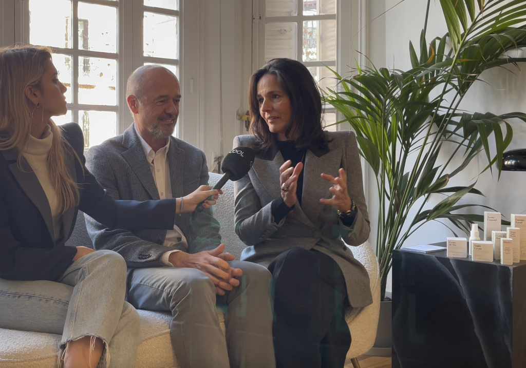 Fina Grosso entrevistando a los CEO de Brudy Cosmetics 