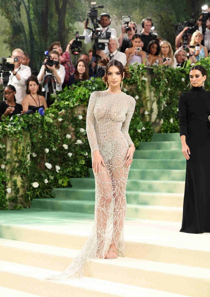 Emily Ratajkowski MET Gala