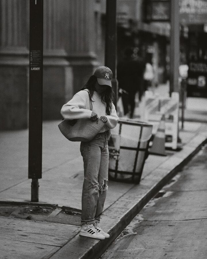 Julie Sariñana, capazo