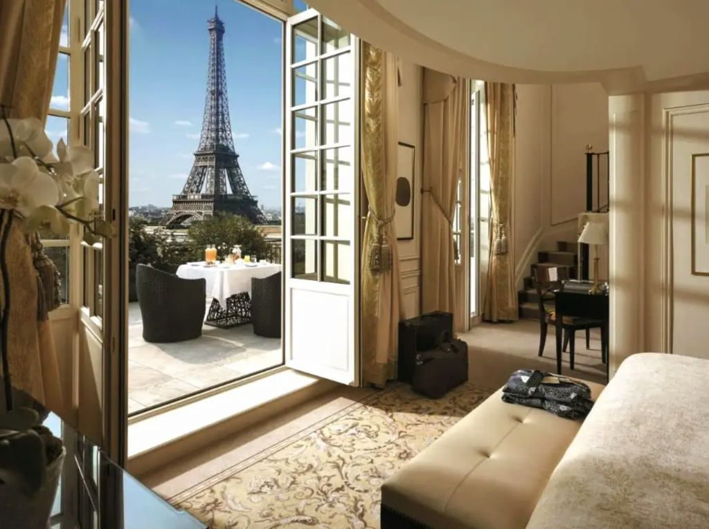 Hoteles de lujo en París, hotel 𝐒𝐡𝐚𝐧𝐠𝐫𝐢-𝐋𝐚 𝐏𝐚𝐫𝐢𝐬Hoteles de lujo en París, hotel 𝐒𝐡𝐚𝐧𝐠𝐫𝐢-𝐋𝐚 𝐏𝐚𝐫𝐢𝐬
