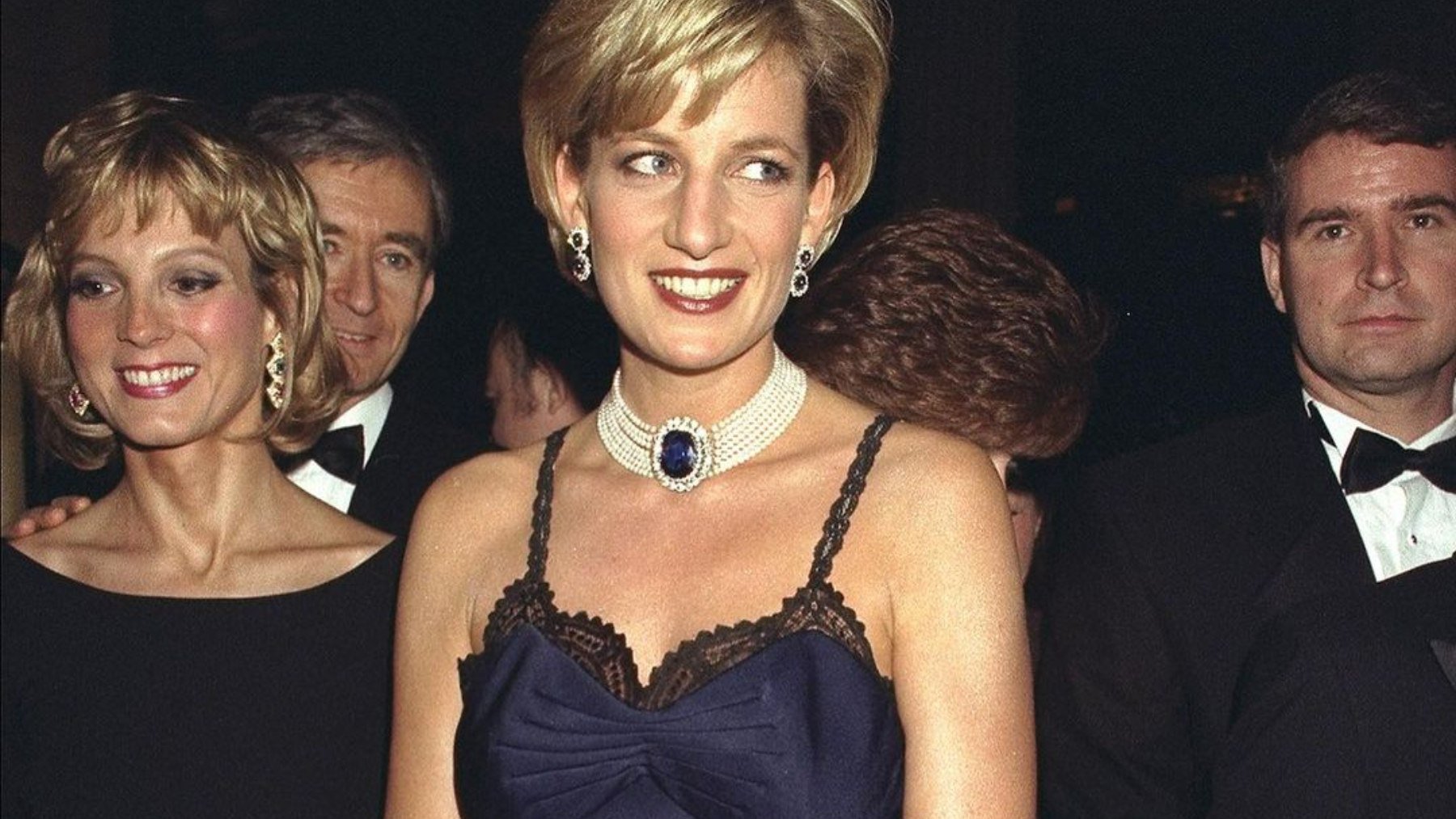 Lady Di, Diana de Gales, zafiros