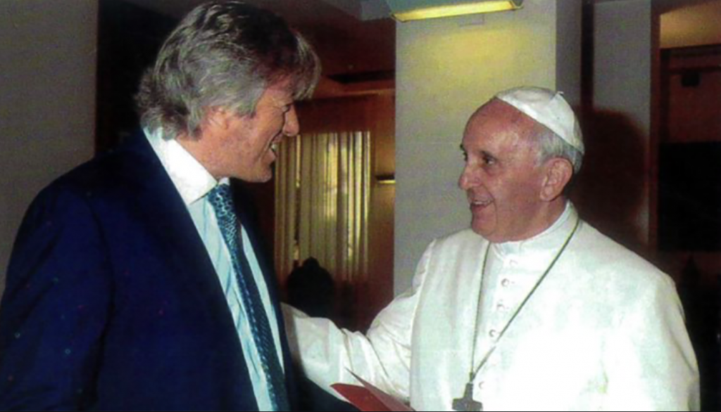 El empresario argentino Alejandro Roemmers con el Papa Francisco