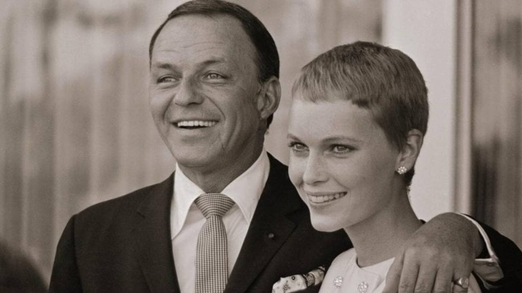 Sinatra y Mia Farrow