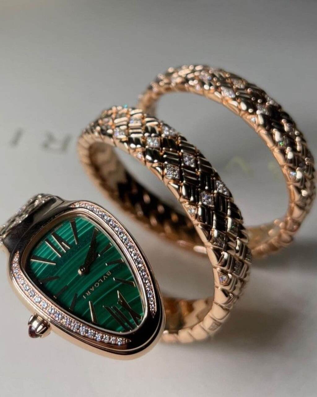 relojes verde