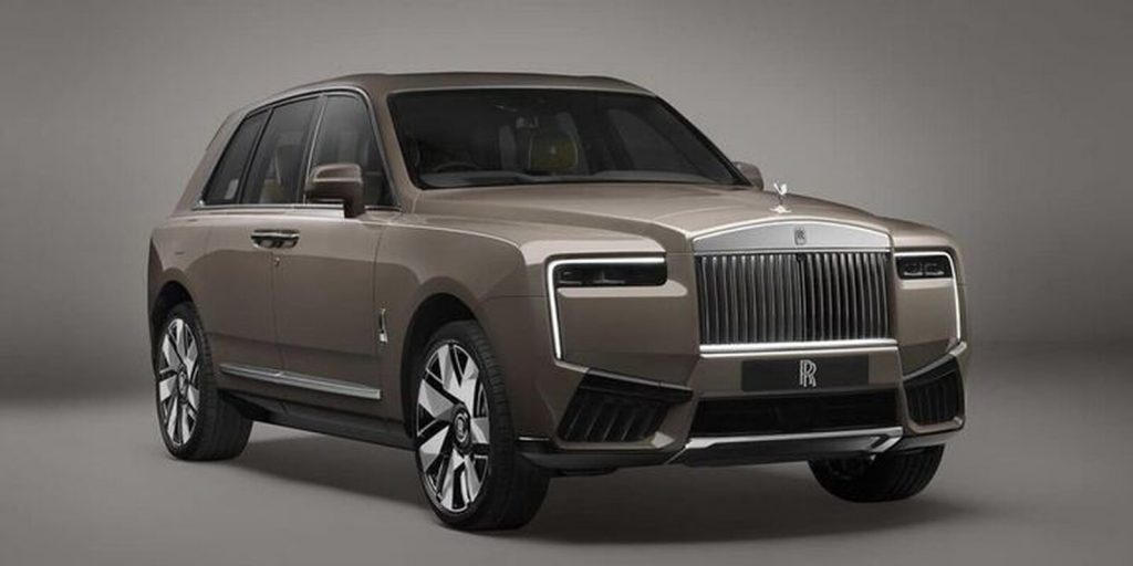 Frontal Rolls-Royce Cullinan II