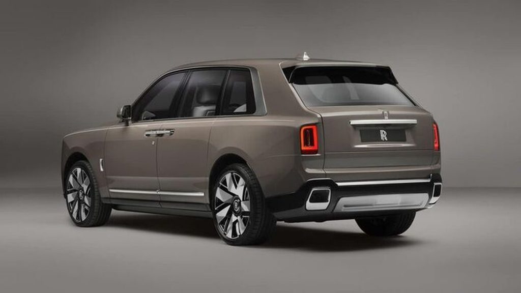 Traseria del Rolls-Royce Cullinan Serie II