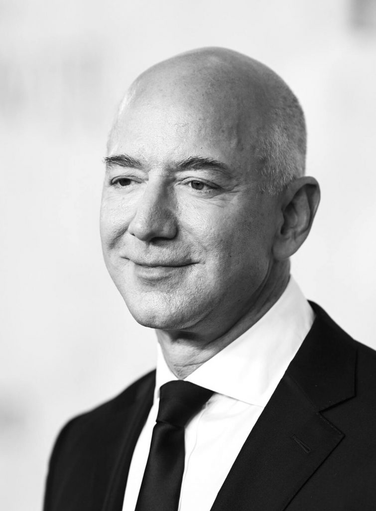 Jeff Bezos billonarios blanco y negro