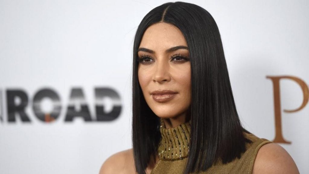 Kim Kardashian, pelo líquido, tendencia cortes de pelo