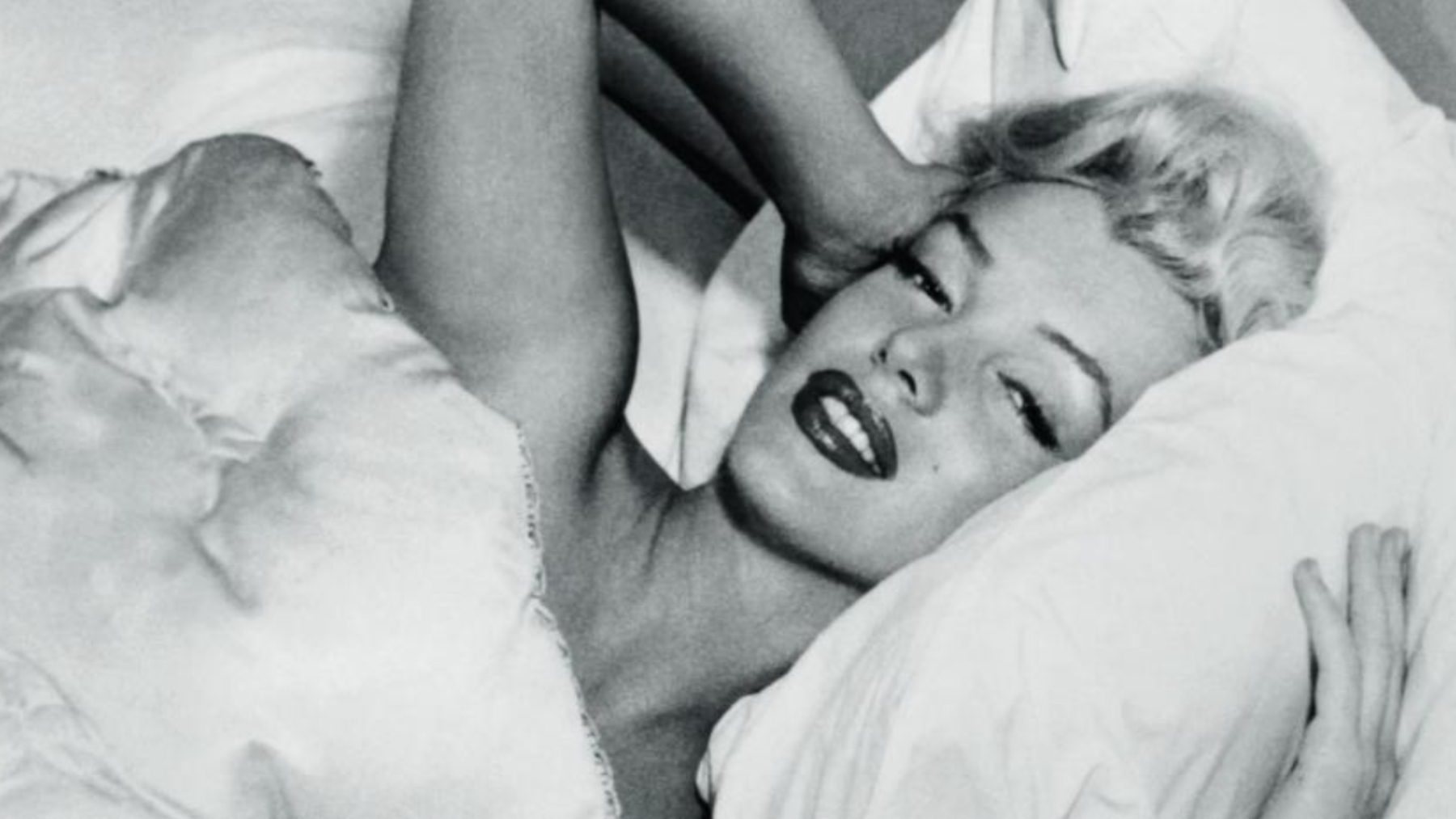 Marilyn Monroe, chanel, perfume, chanel nº5
