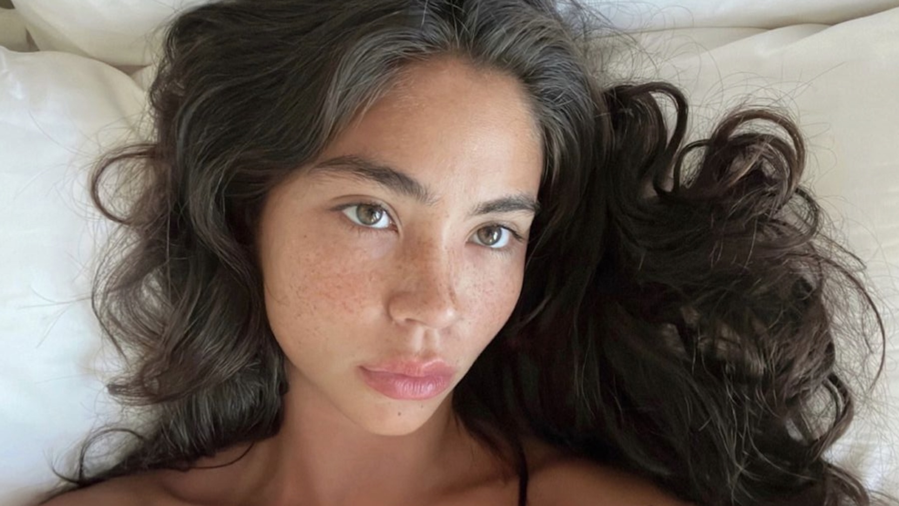 Cómo conseguir el ‘makeup no makeup’ ideal para los días de playa