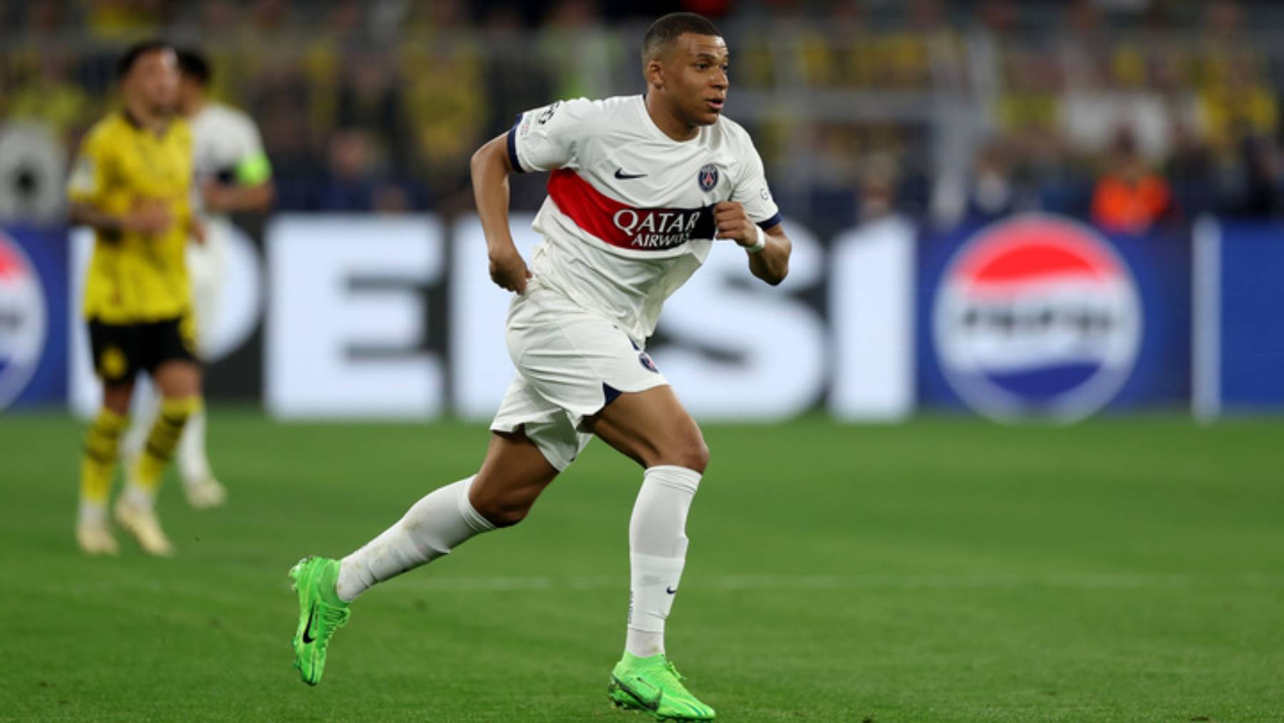 Kilian Mbappé jugando