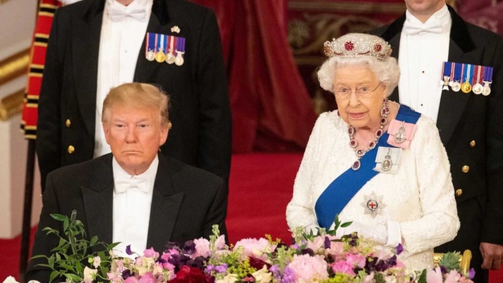 Isabel II con Donald Trump