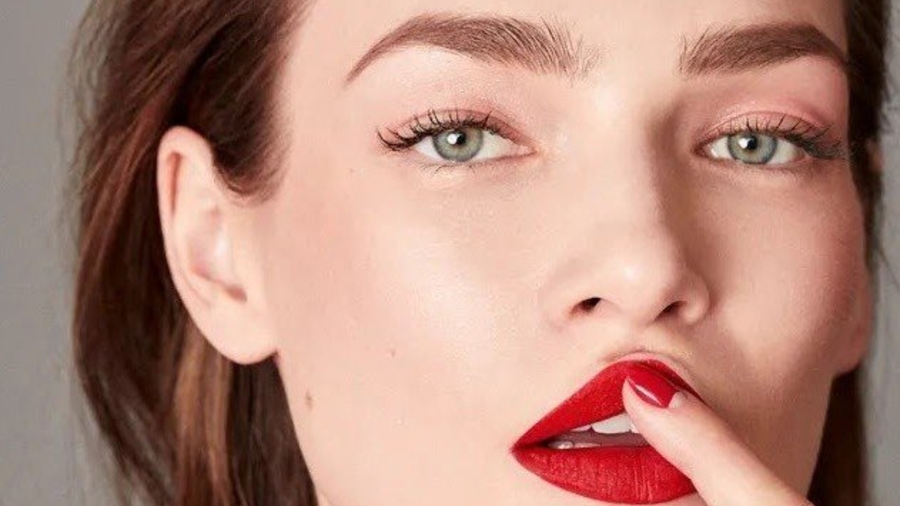 Labios rojos, labios, Chanel