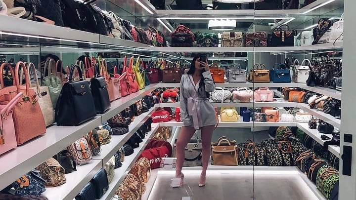 Vestidores más grandes del mundo, Kylie Jenner