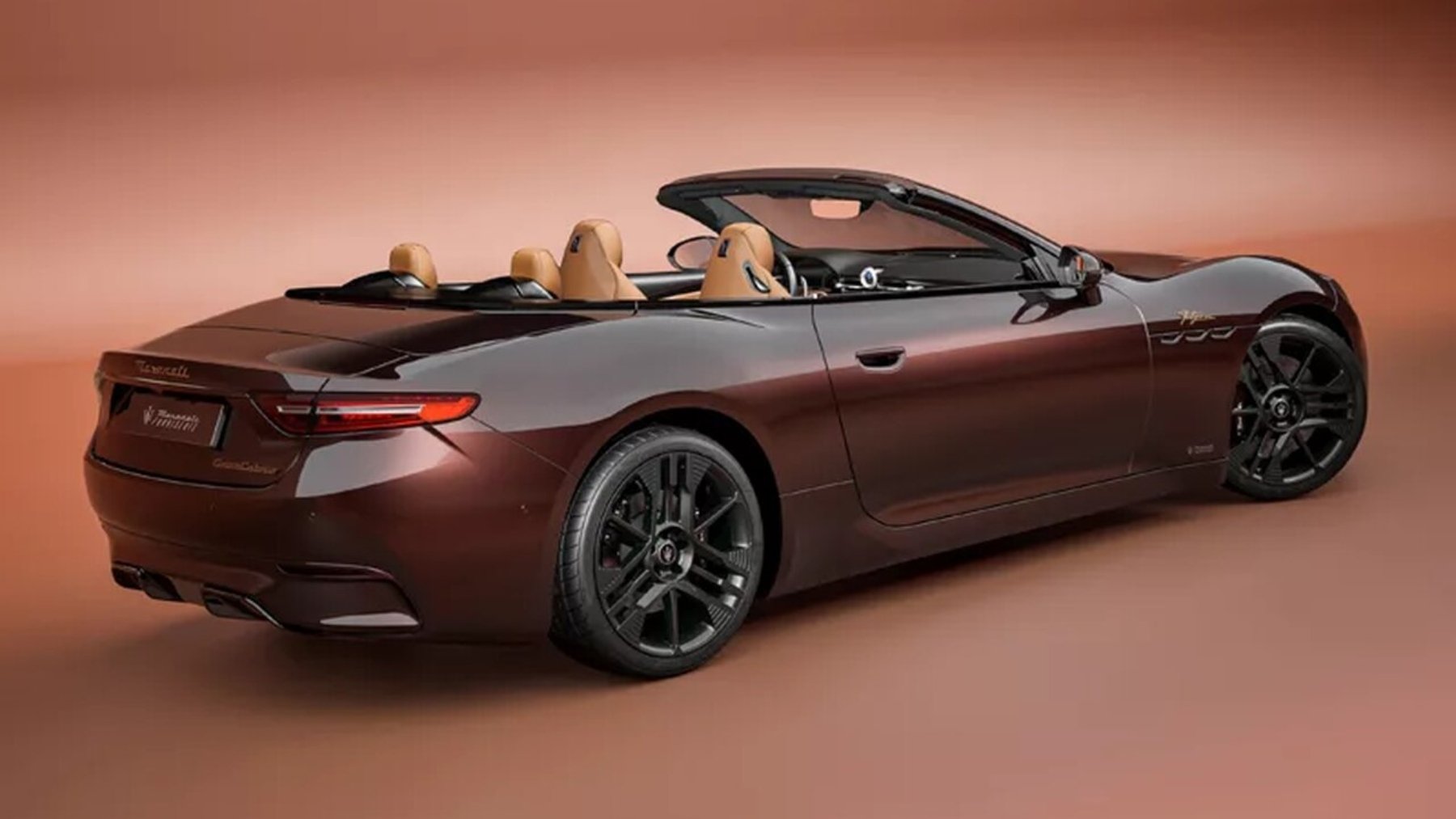 Este Maserati Convertible eléctrico es una oda única al vino tinto