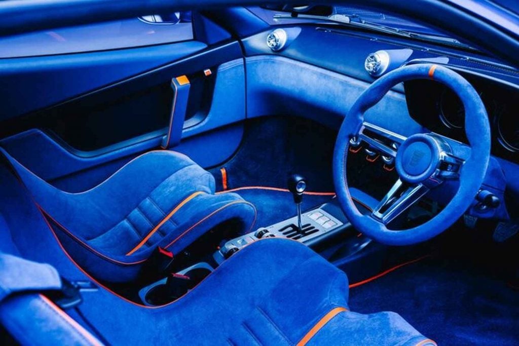 Interior del Ferrari355