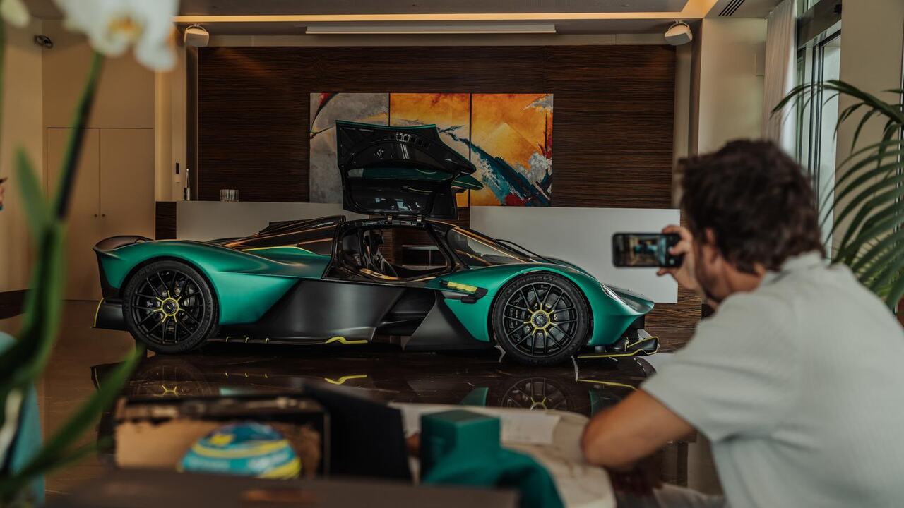 Fernando Alonso, Valkyrie, Aston Martin, motor, superdeportivo