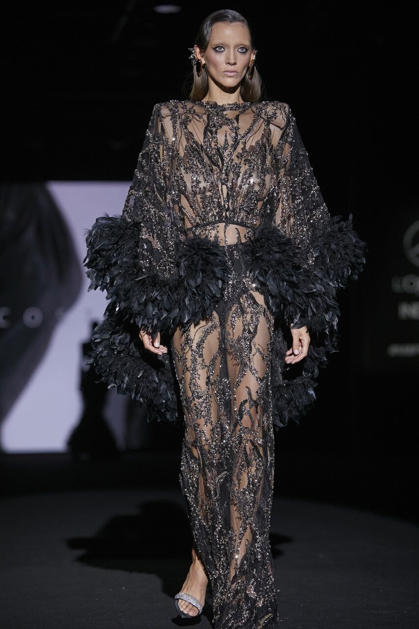 Espectacular diseño de Michael Costello en la MBFWM.