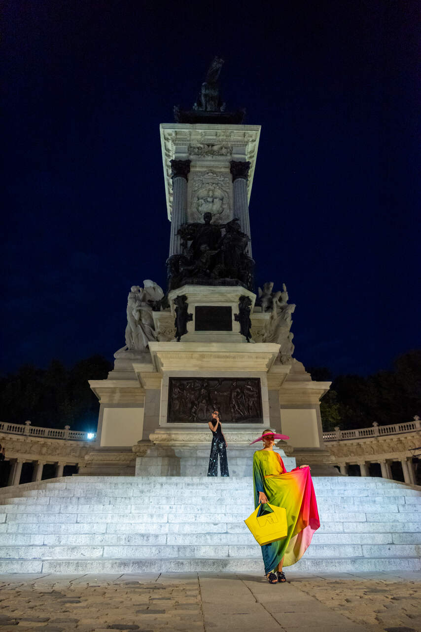 Desfile de Maison Mesa en el parque de El Retiro