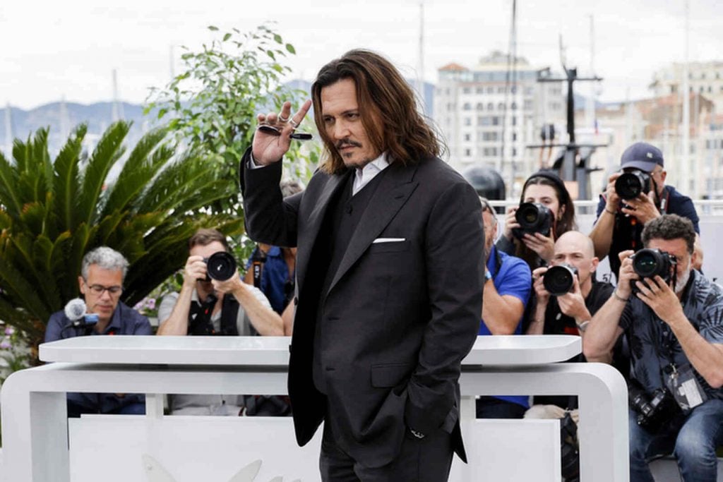 Johnny Depp posando en San Sebastián