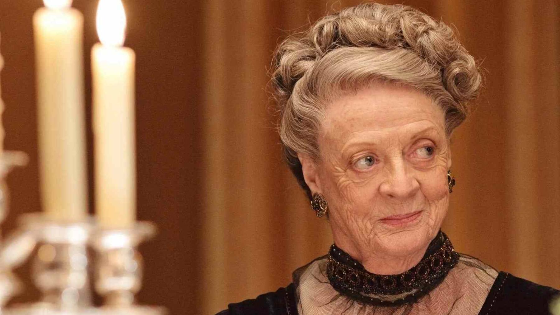 Cinco series y películas por las que siempre recordaremos a Maggie Smith