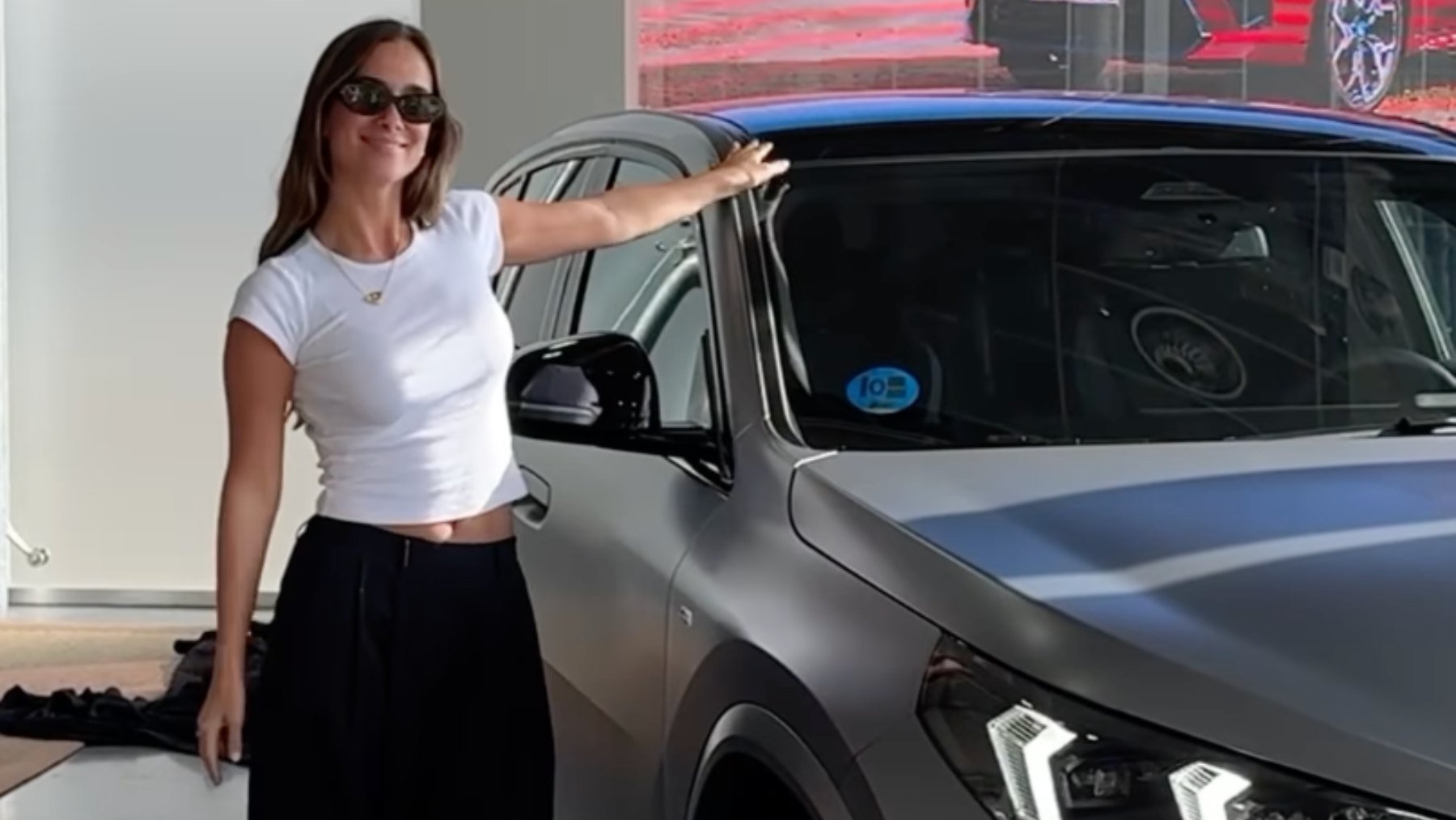 María Pombo y su nuevo BMW