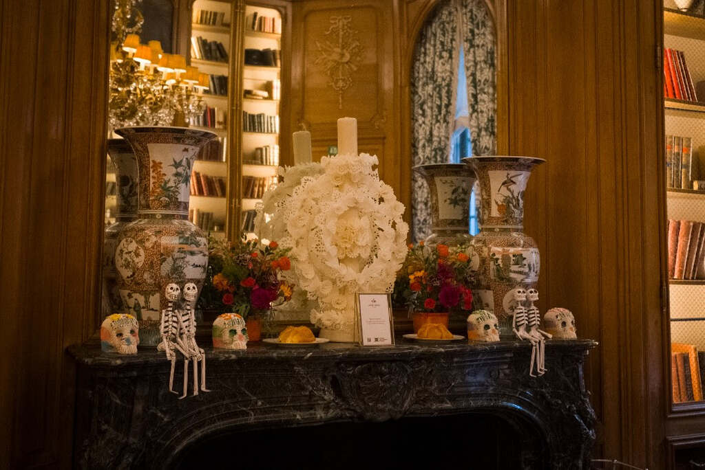 Hotel Madrid, Día de los Muertos