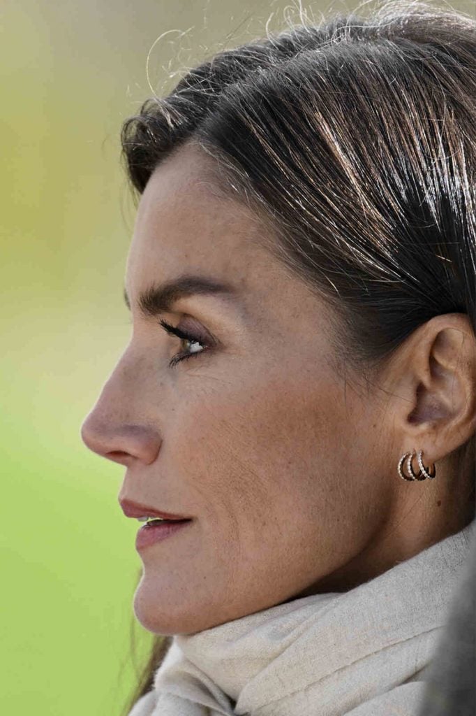 La Reina Letizia con canas