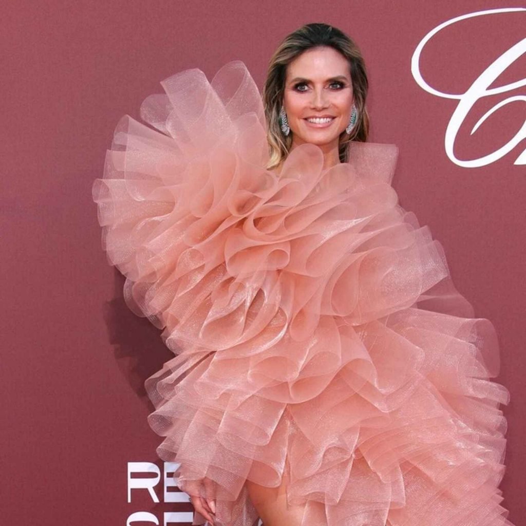 Helidi Klum en la gala amFAR de Cannes 2024