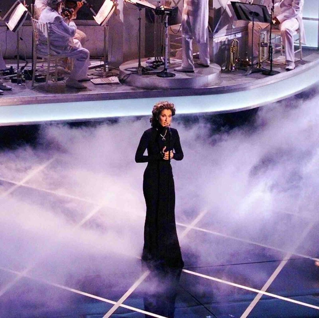 Céline Dion en los Óscar 1998