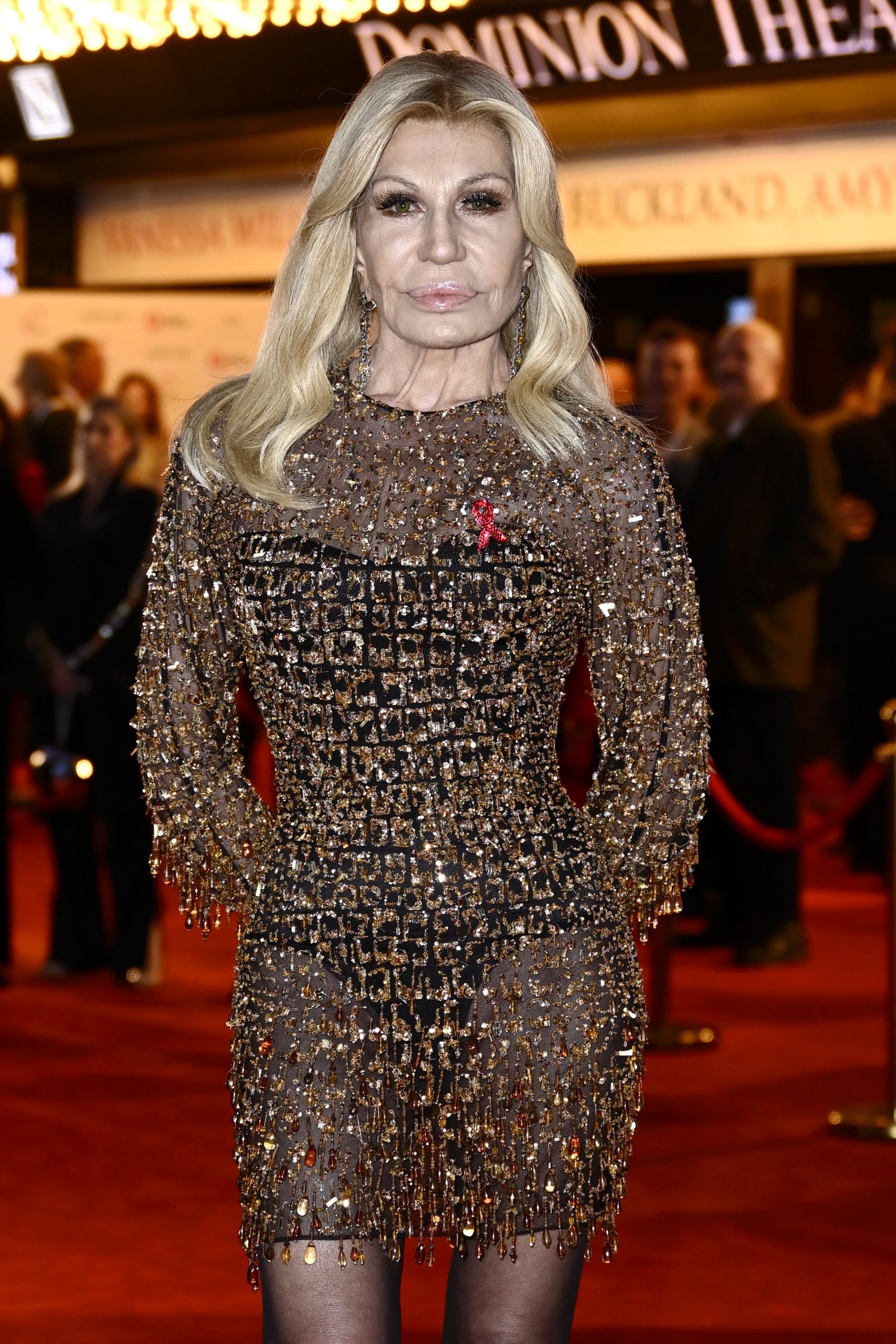 Donatella Versace. Premier. El Diablo Viste de Prada Musical