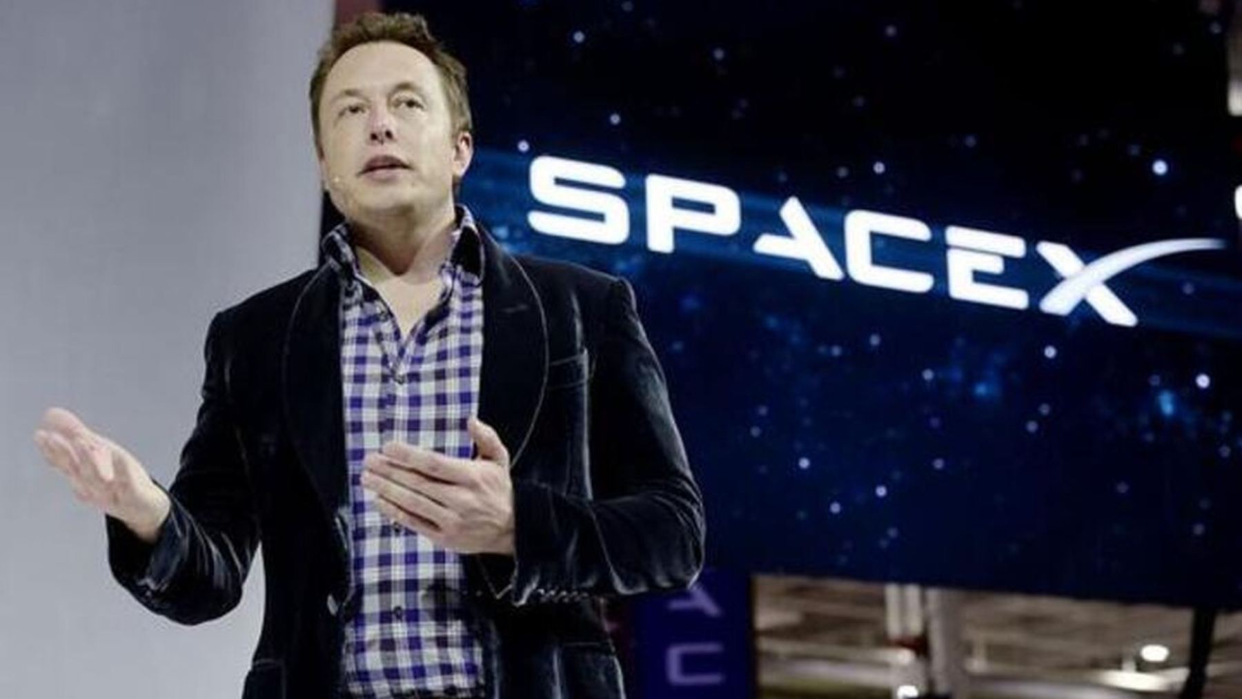 Elon Musk y su ambición de liderar la carrera espacial