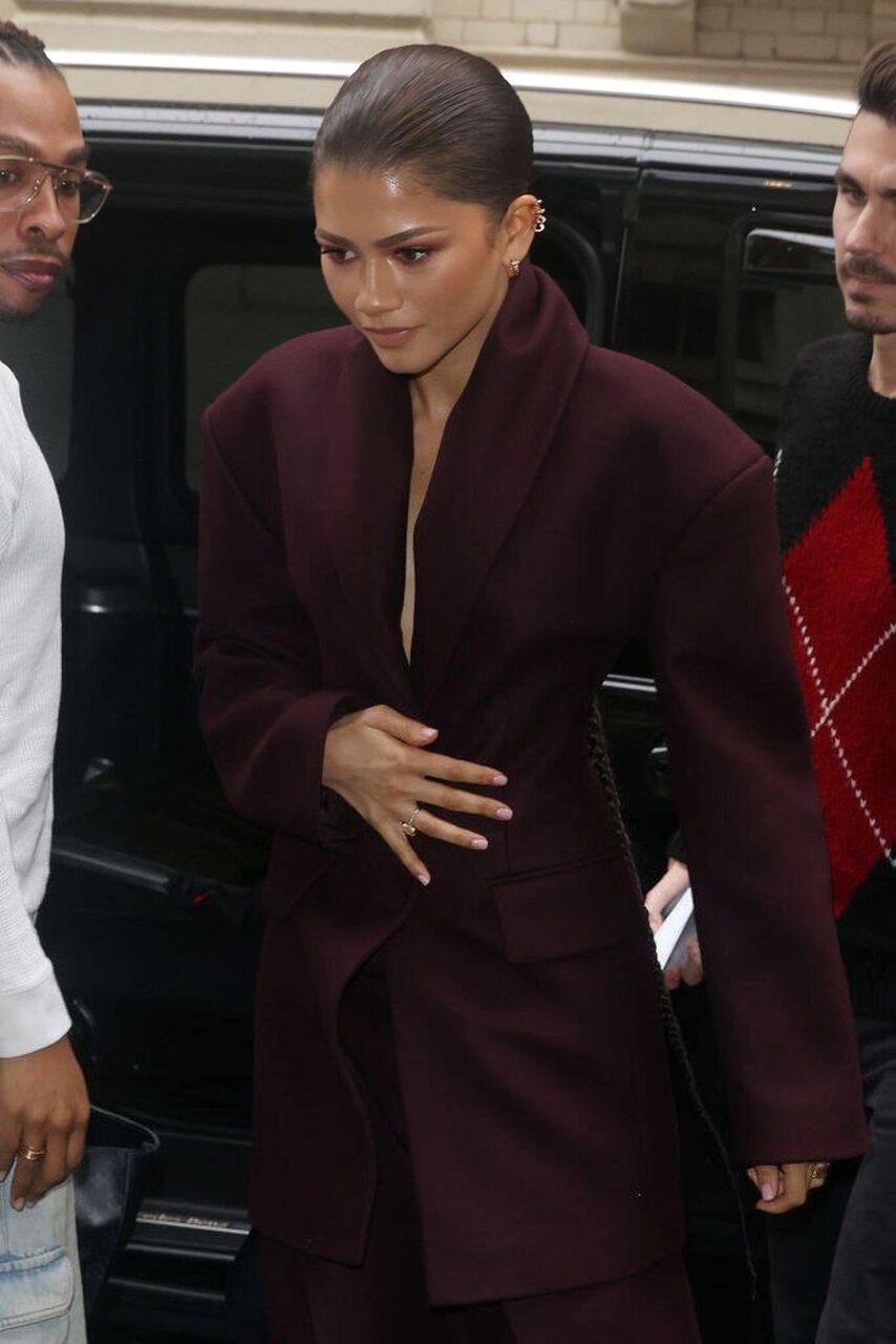 zendaya looks