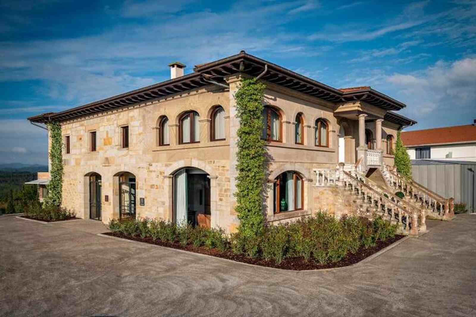 Palacio de Asturias para regalar en el Día del Padre