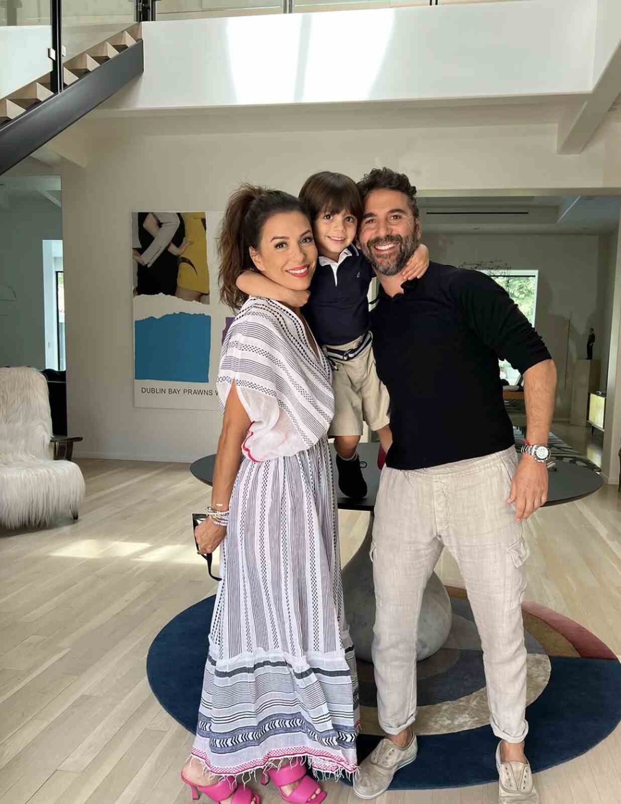 Eva Longoria y su familia en la casa de Marbella