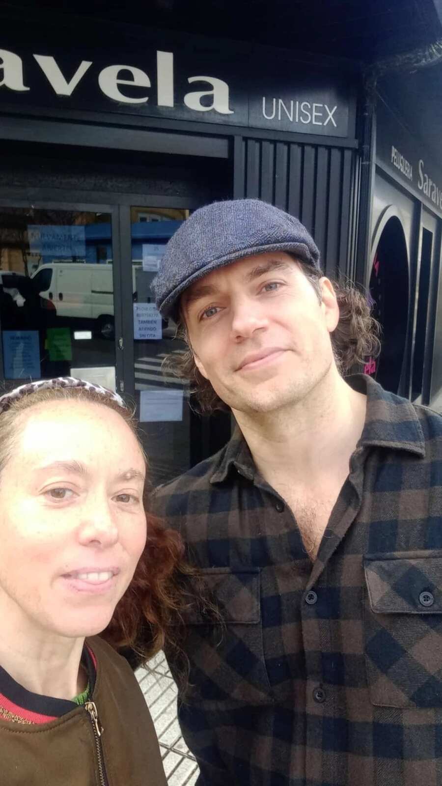 Henry Cavill con una fan en Lugo