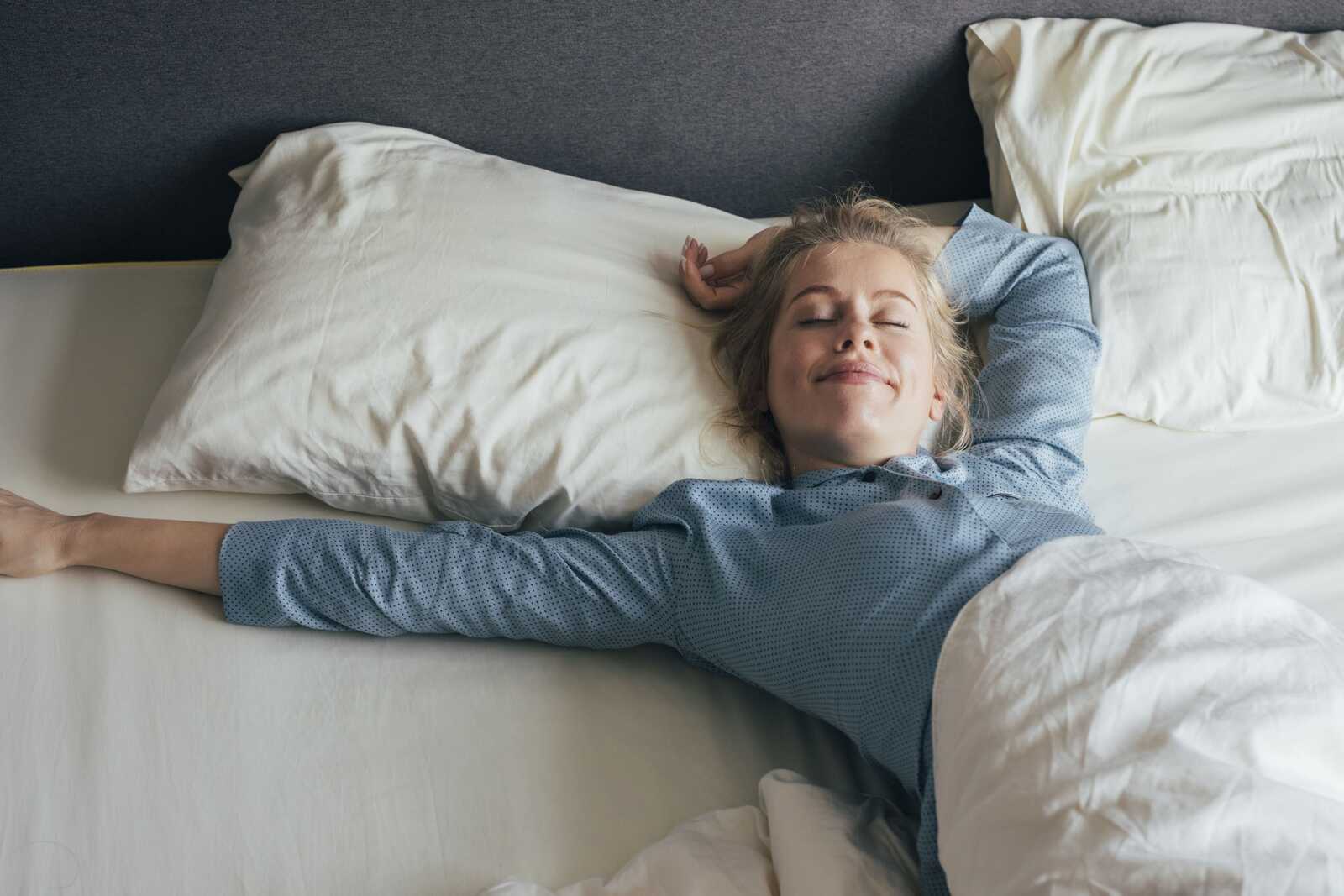 Mujer descansando para adelgazar