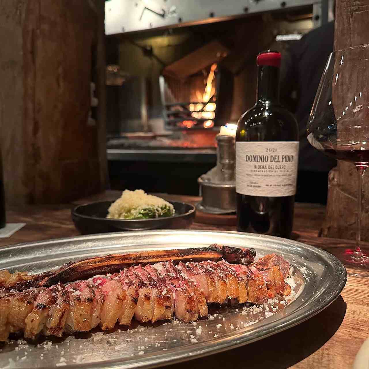 restaurante madrid agosto abierto