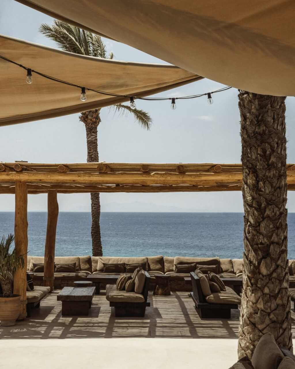 beach clubs ibiza