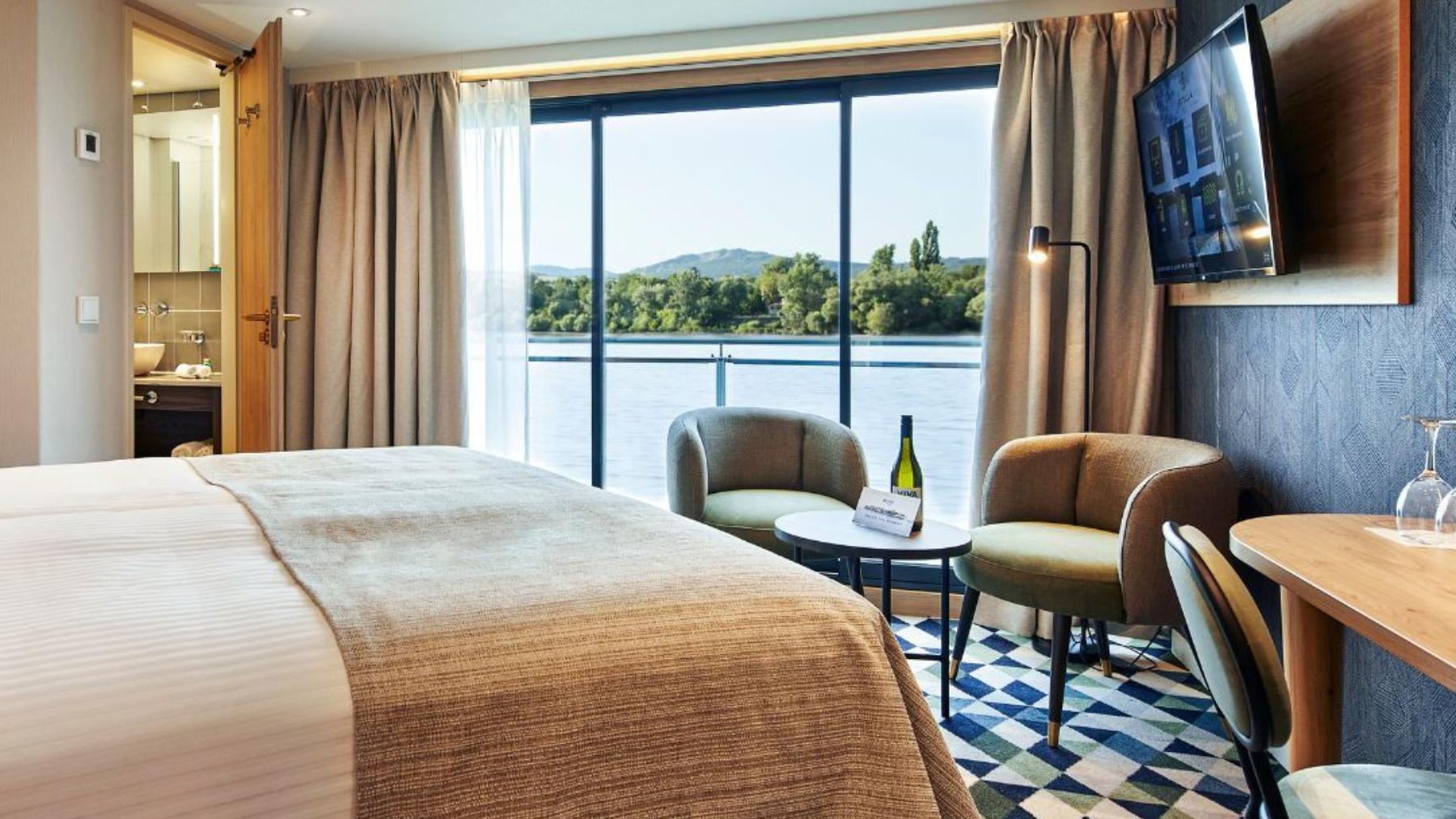 Dormir sobre el río Rin en clave 5 estrellas: así es vivir el lujo a bordo de un hotel flotante