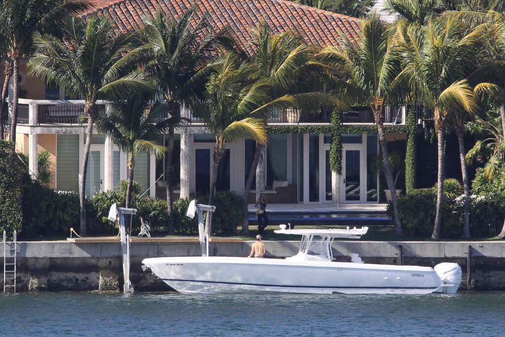 Enrique Iglesias, casa Miami